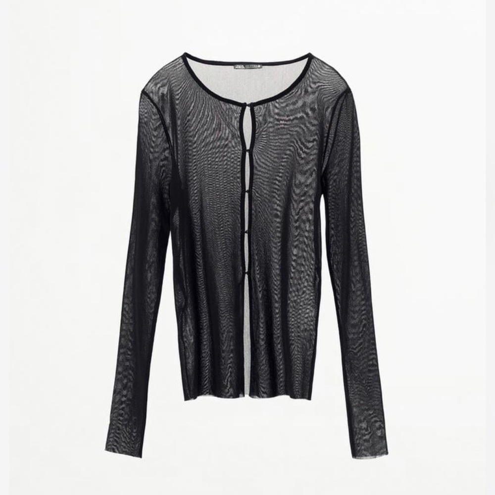 Zara tulle blouse with button